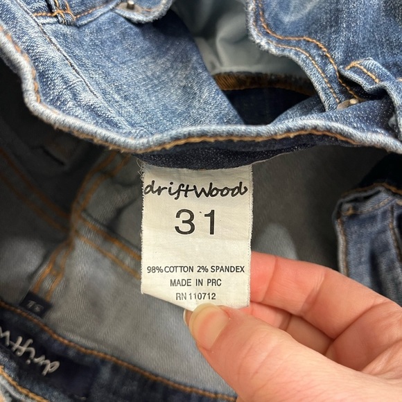 Driftwood Blue Jeans Size 31 Distressed - Picture 4 of 16